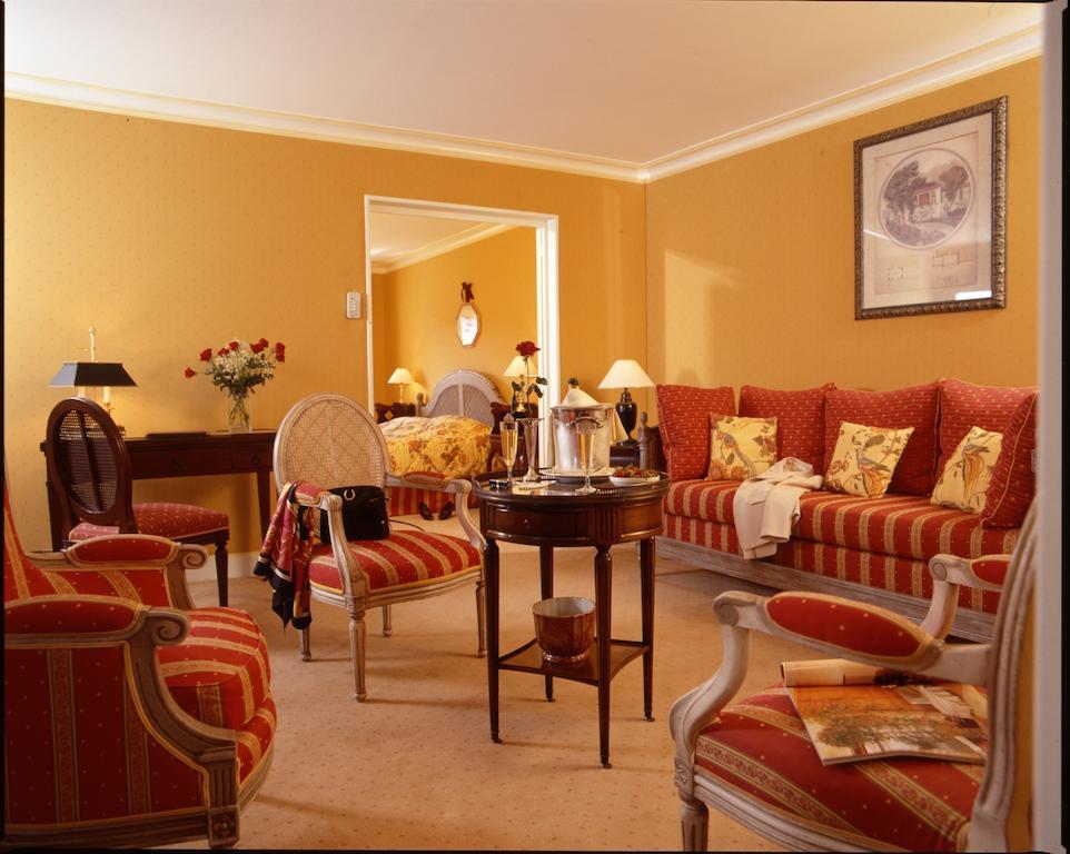 Hotel Restaurant Palais Cardinal Сент-Эмильон Экстерьер фото